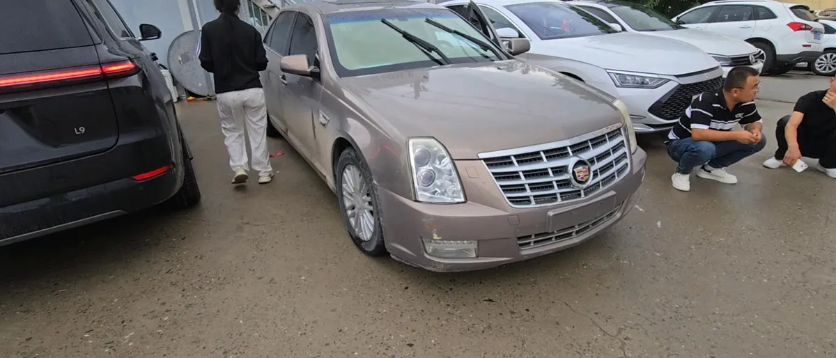 Cadillac SLS 2011 2.0T