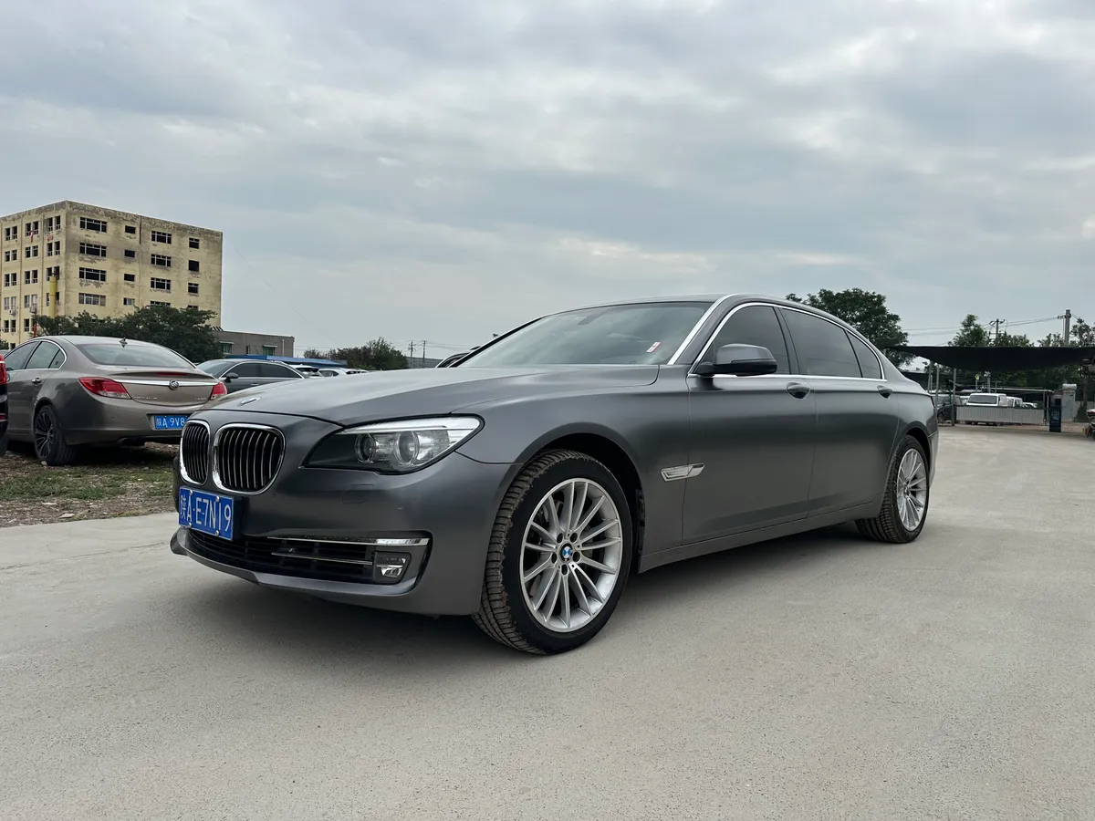BMW 7 2013 740Li