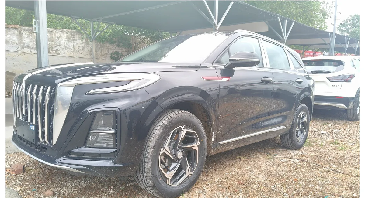 Hongqi HS3 2023 1.5T
