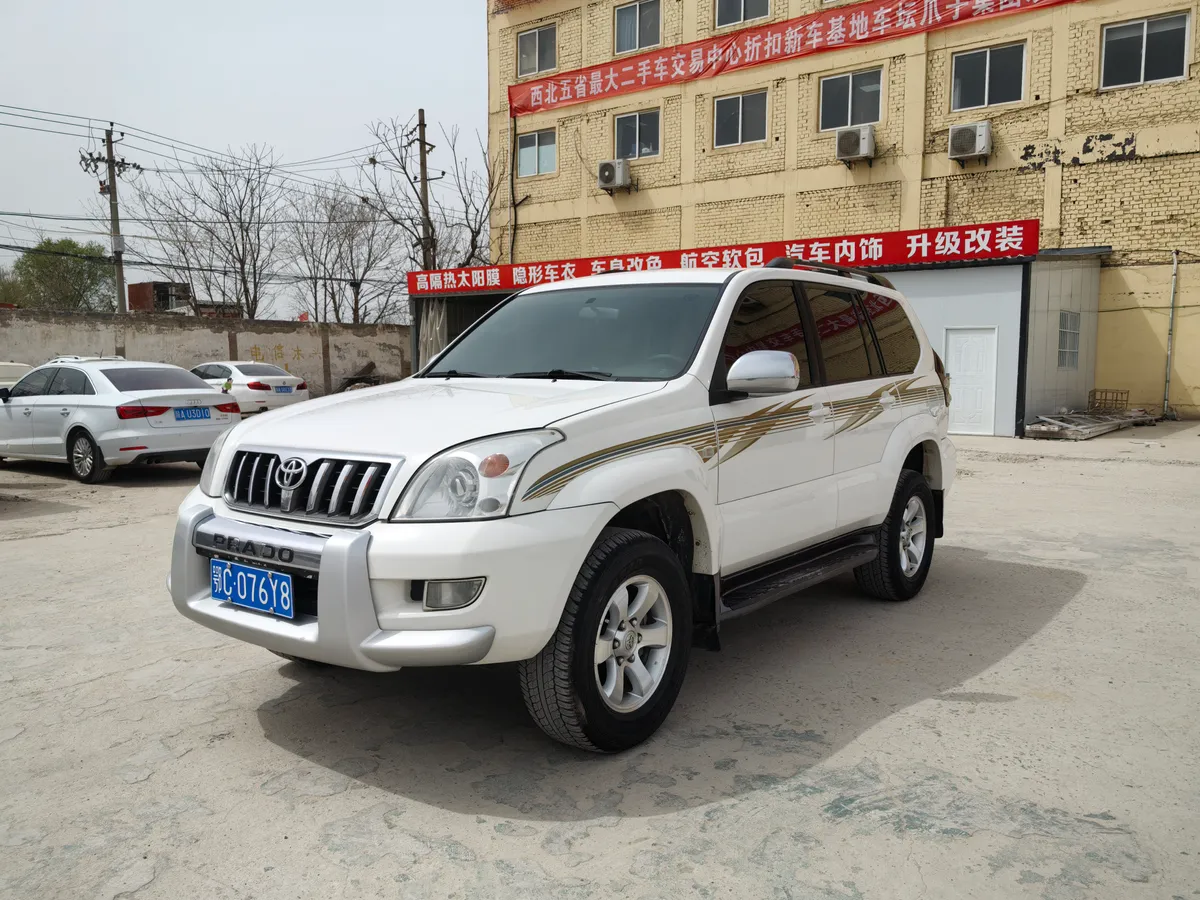 Toyota ( ) 2008 2.7