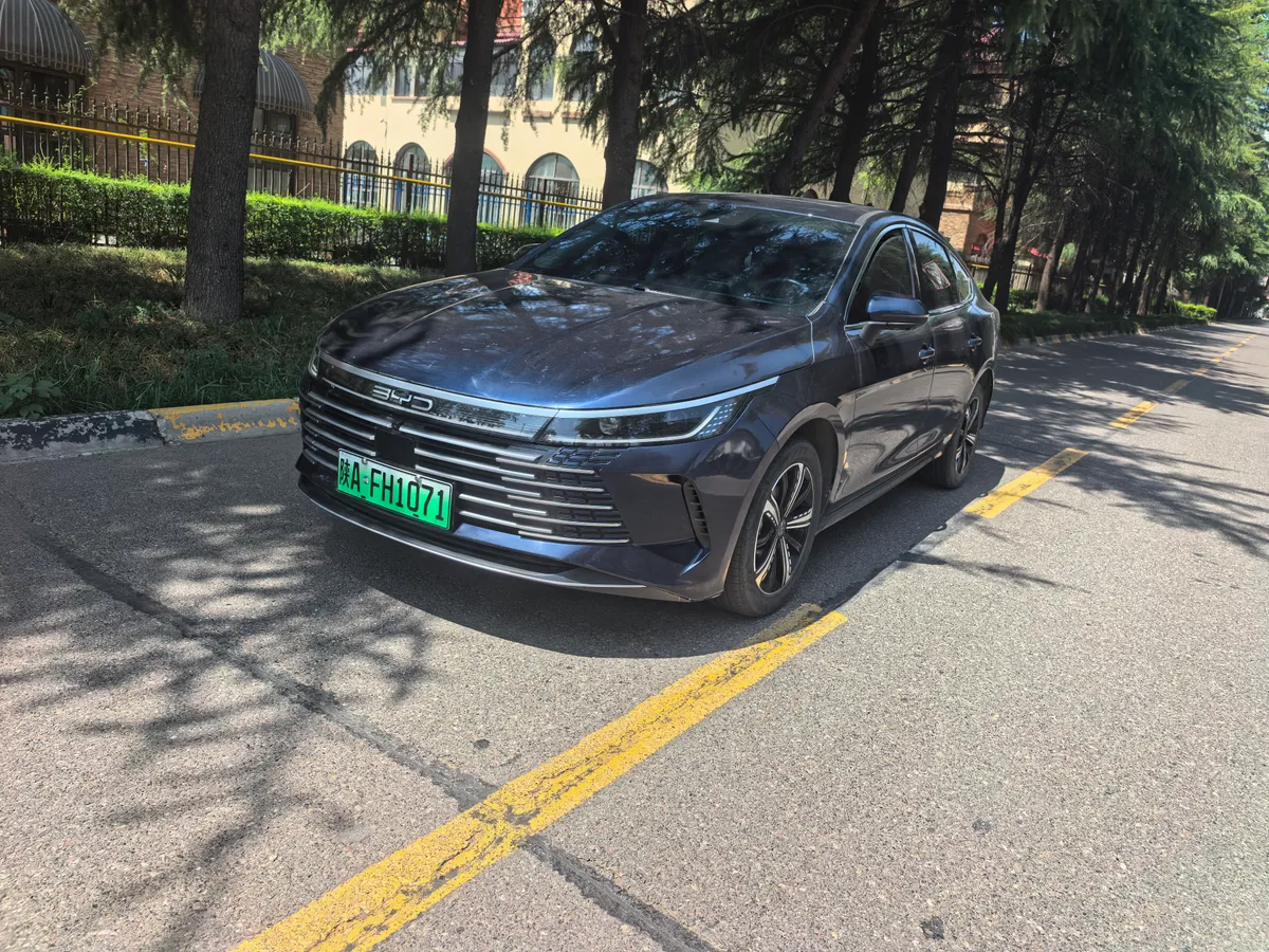 BYD 05 2023�� DM-i 120KM