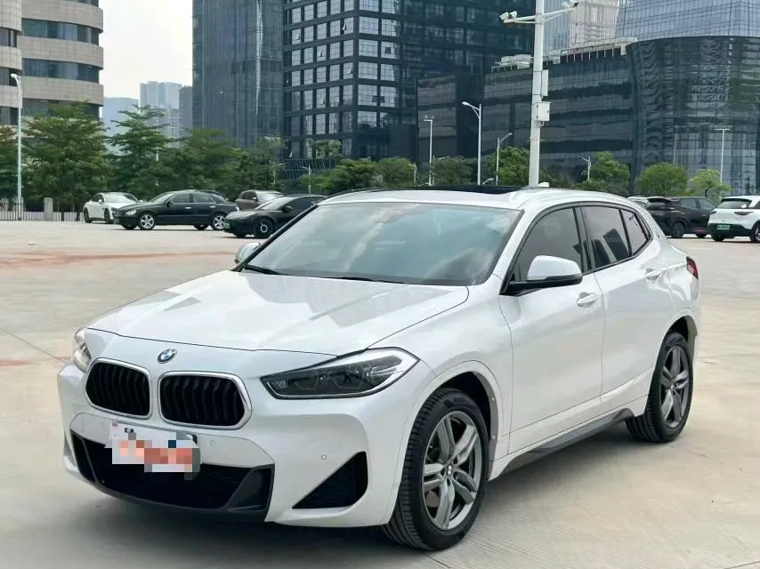 BMW X2 2022 sDrive25i M