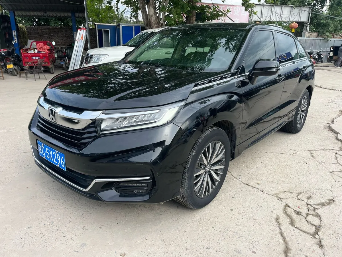 Honda 2020 370TURBO