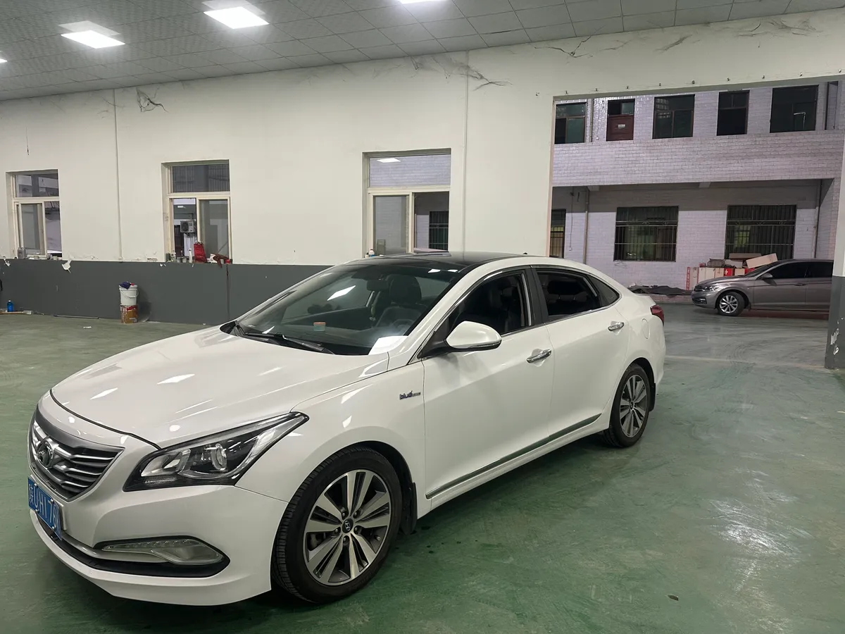 Hyundai 2016 1.6T GLS