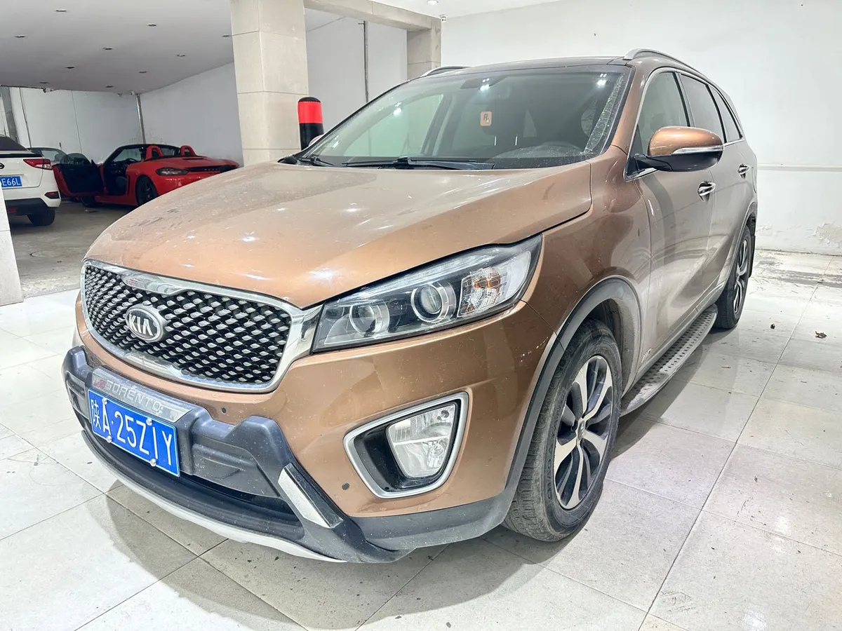 Kia ( ) 2015 L 2.4L 4WD 5 V