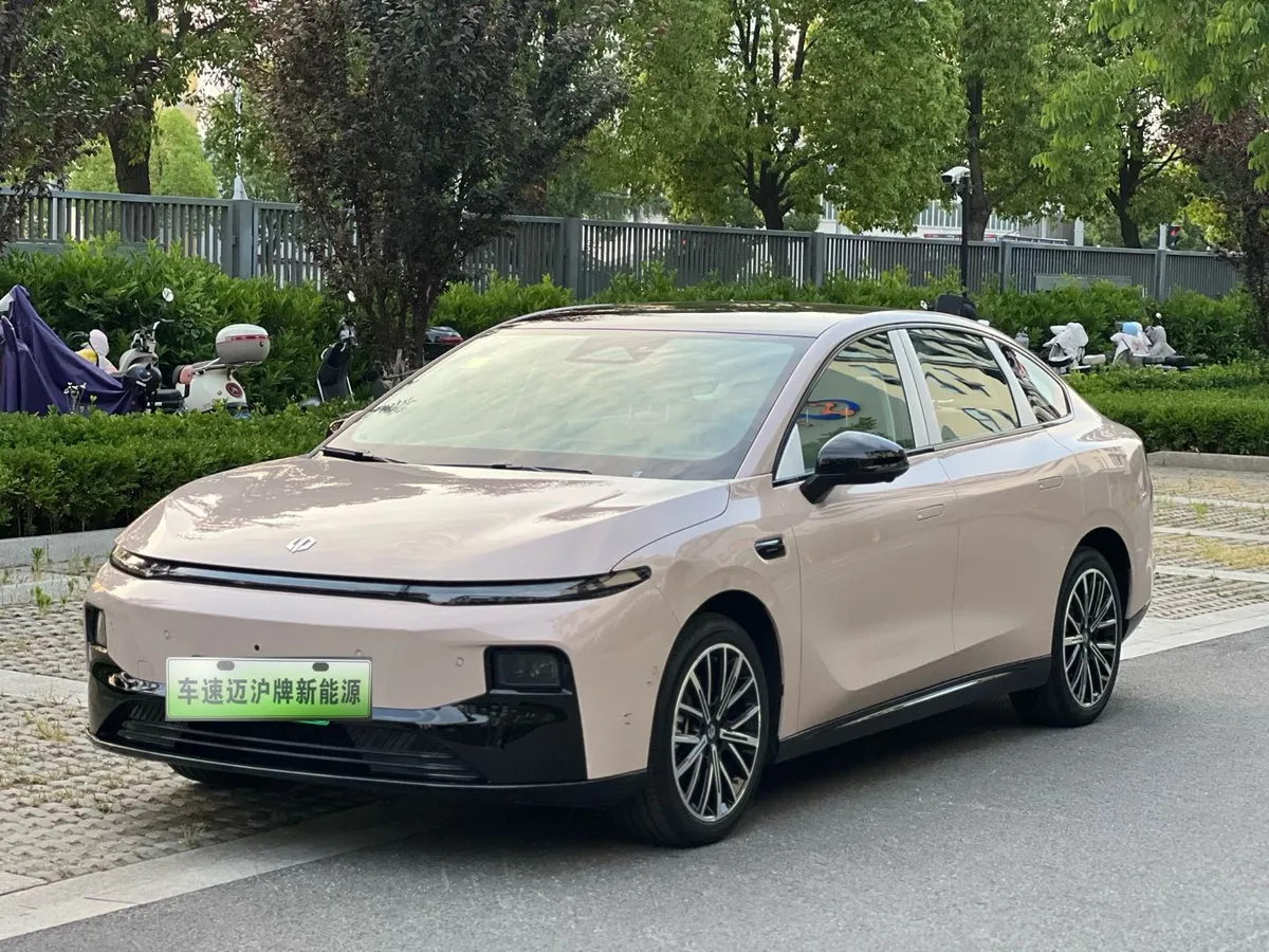 Leapmotor B01 2025 650