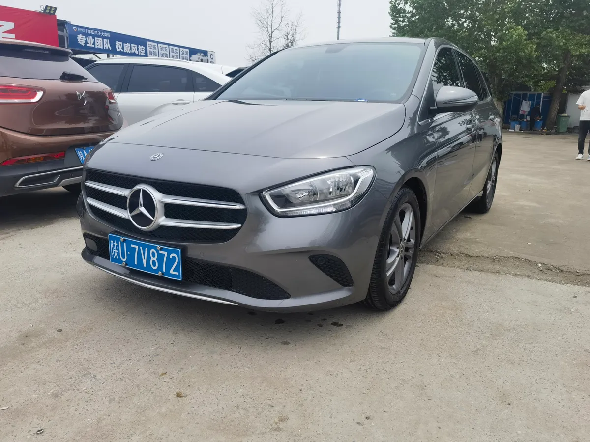 Mercedes-Benz B 2020 B 180