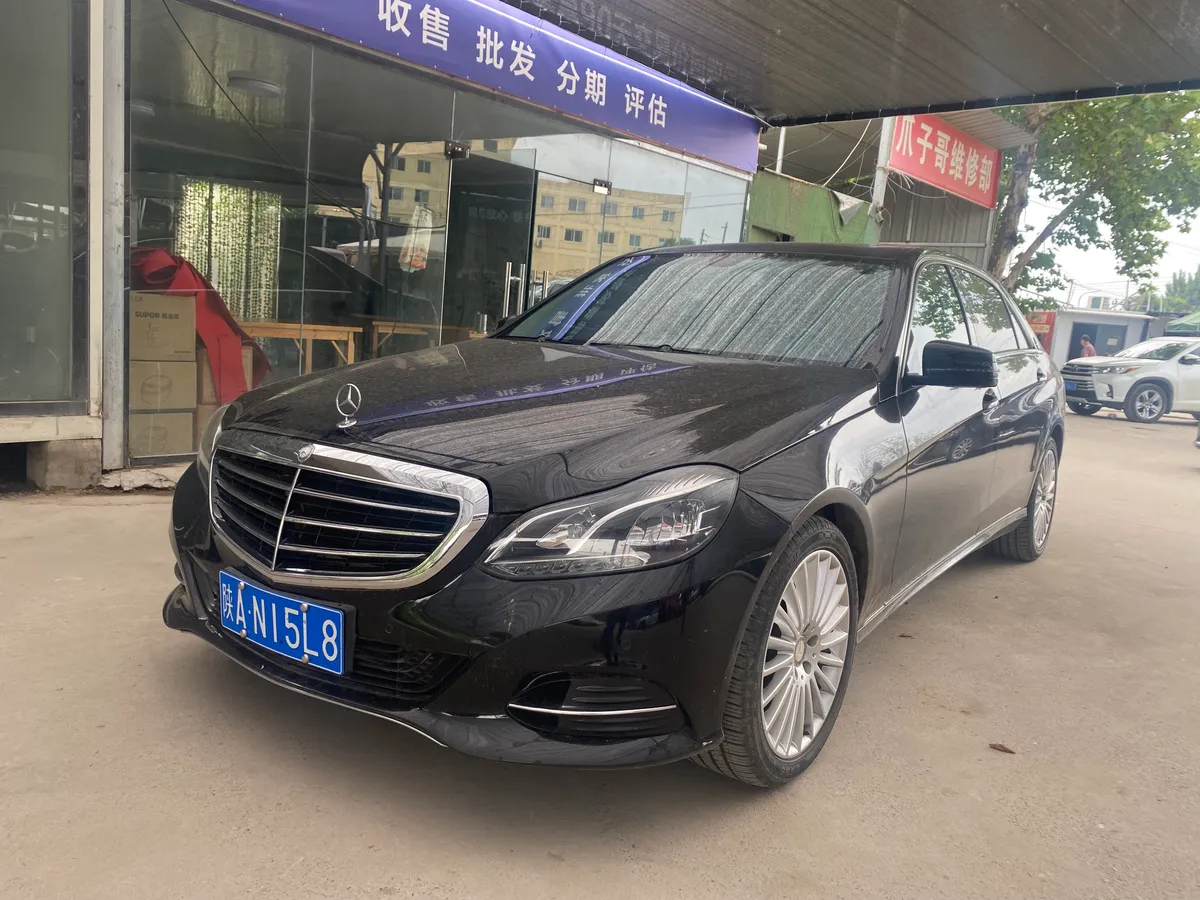 Mercedes-Benz E 2015 E 200 L