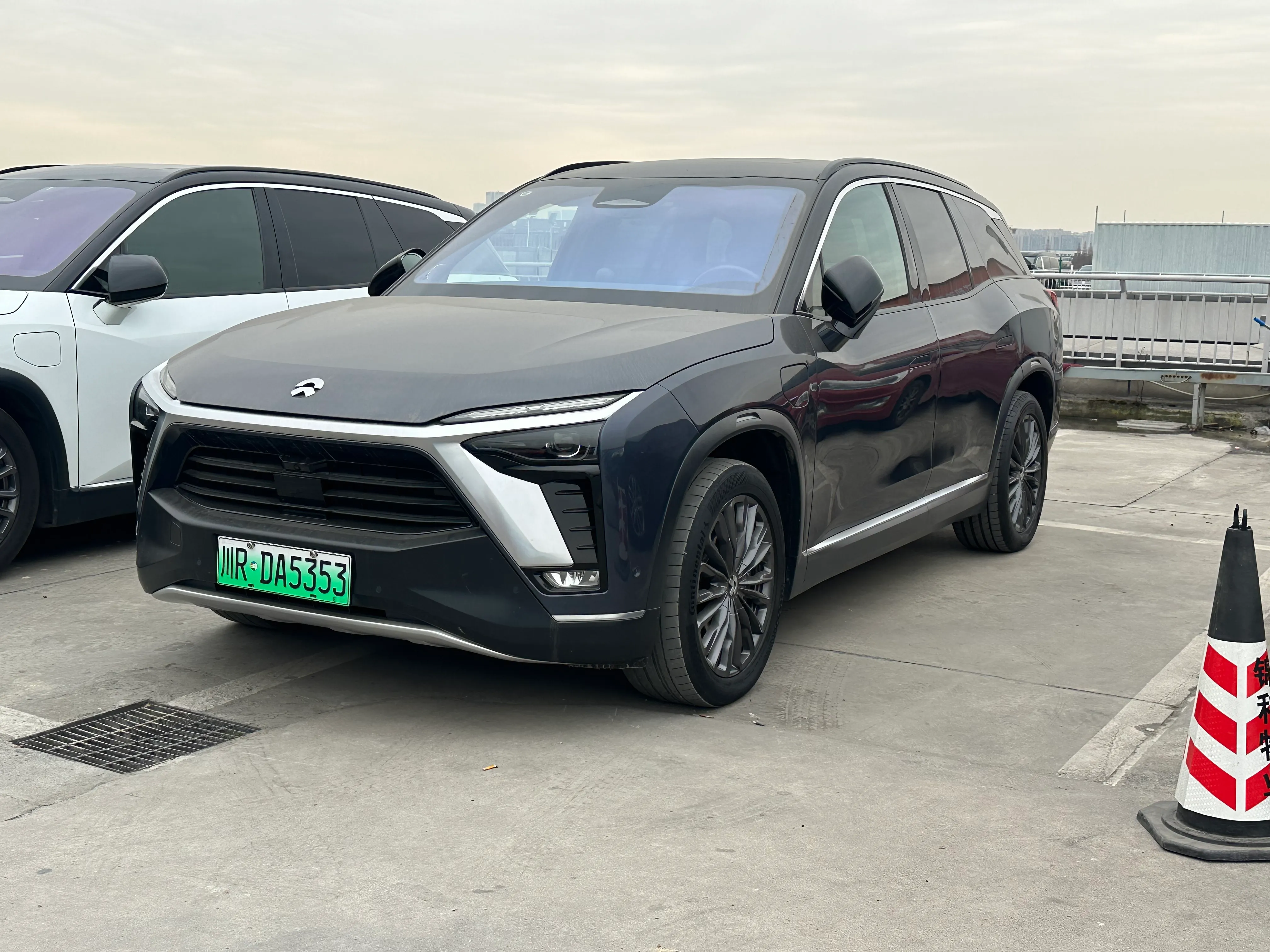 NIO ES8 2022 100kWh