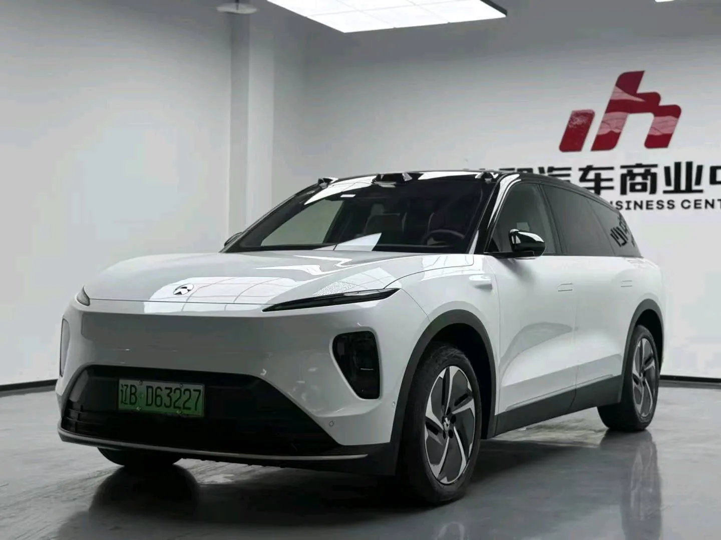 NIO ES8 2023 75kWh