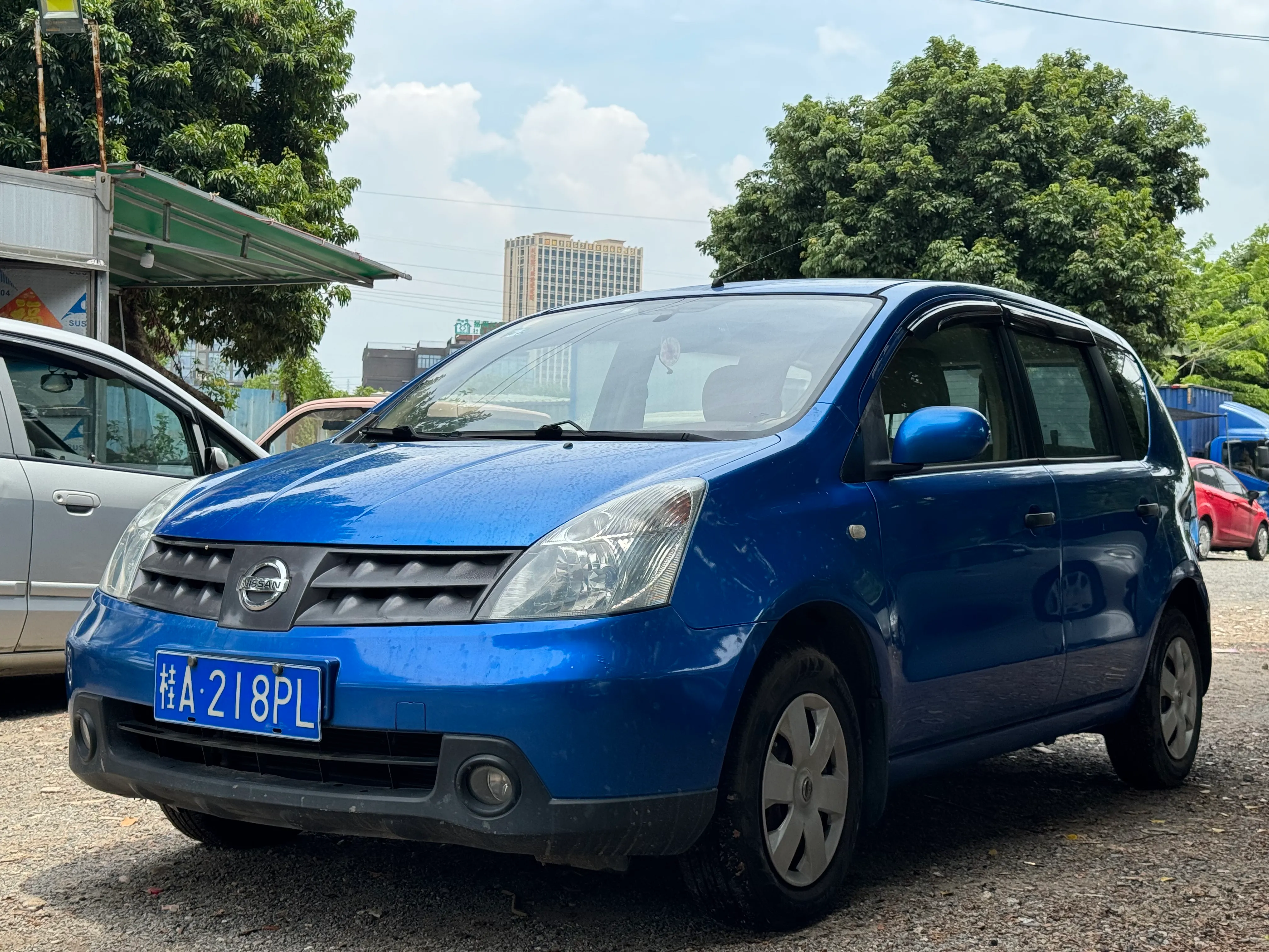 Nissan 2007