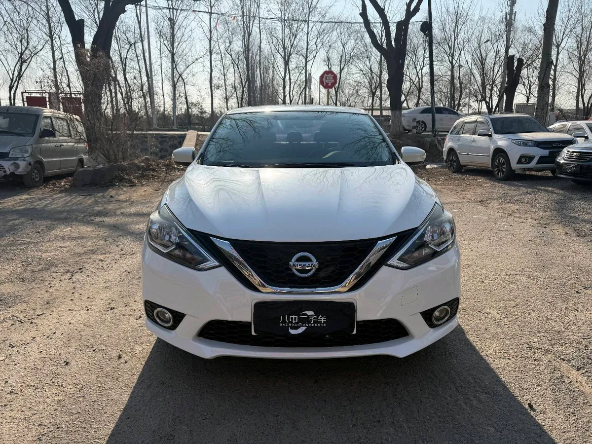 Nissan 2016 1.6XV CVT