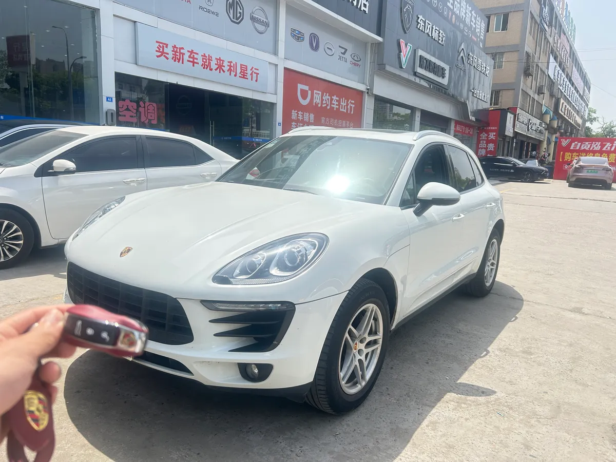 Porsche Macan 2017 2.0T