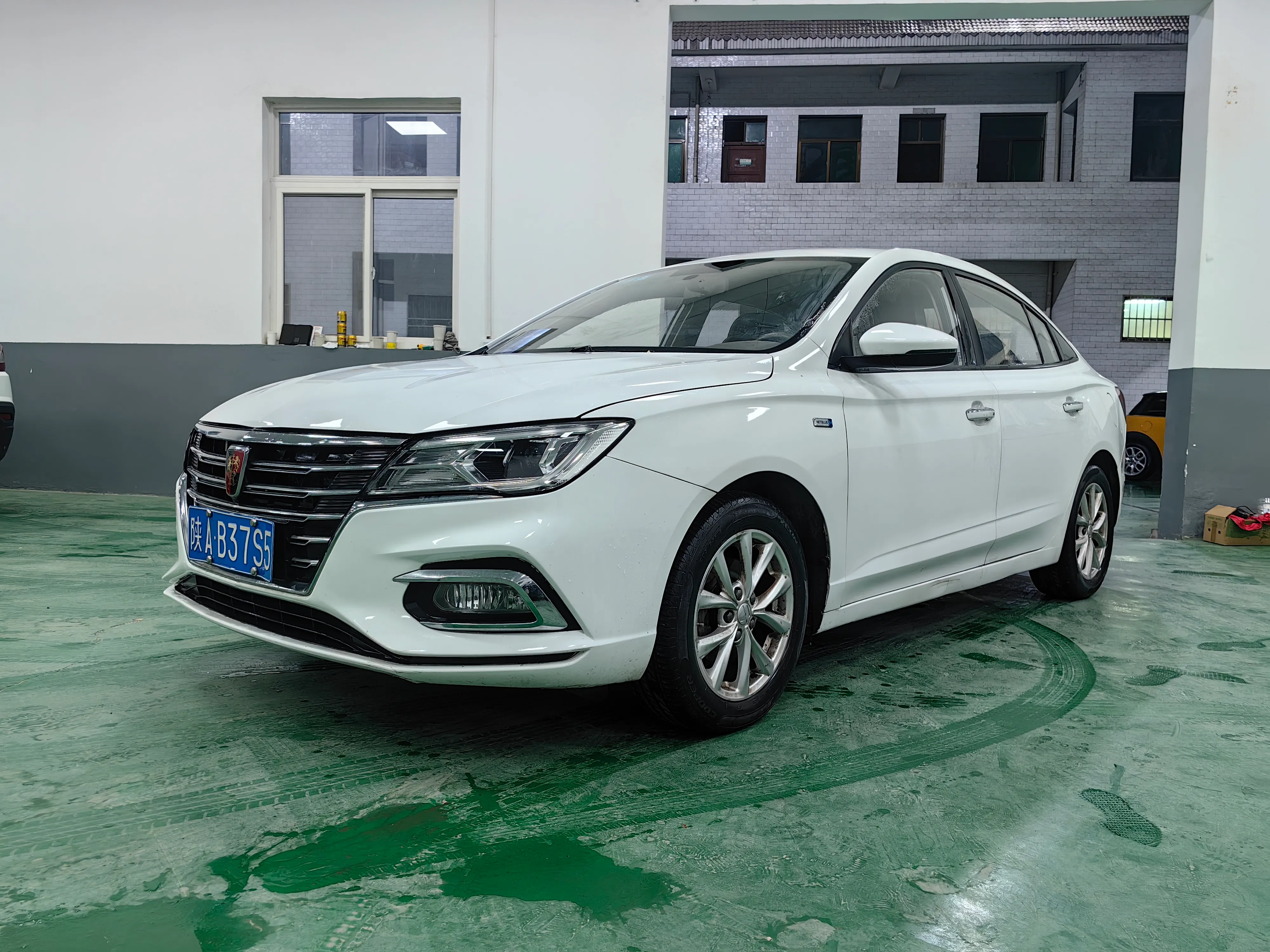 Roewe i5 2020