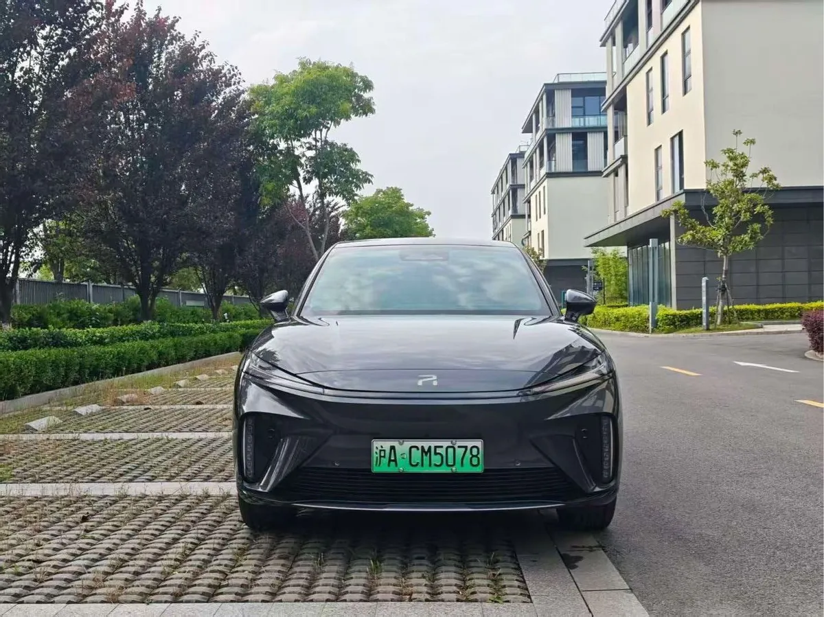 Roewe R7 2022