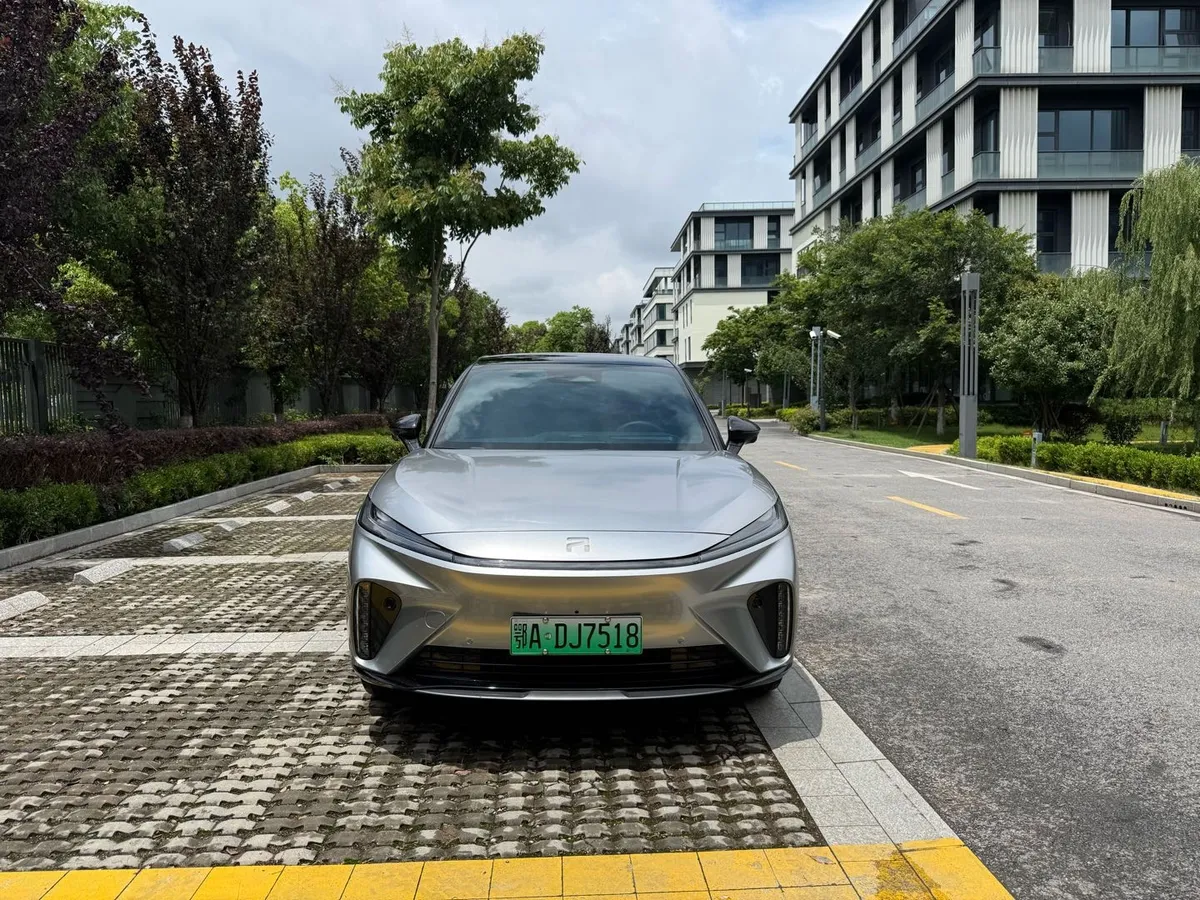 Roewe R7 2024