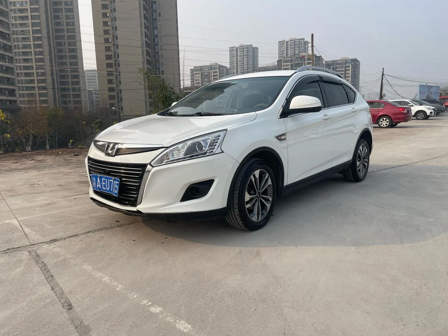 Luxgen 6 SUV 2015