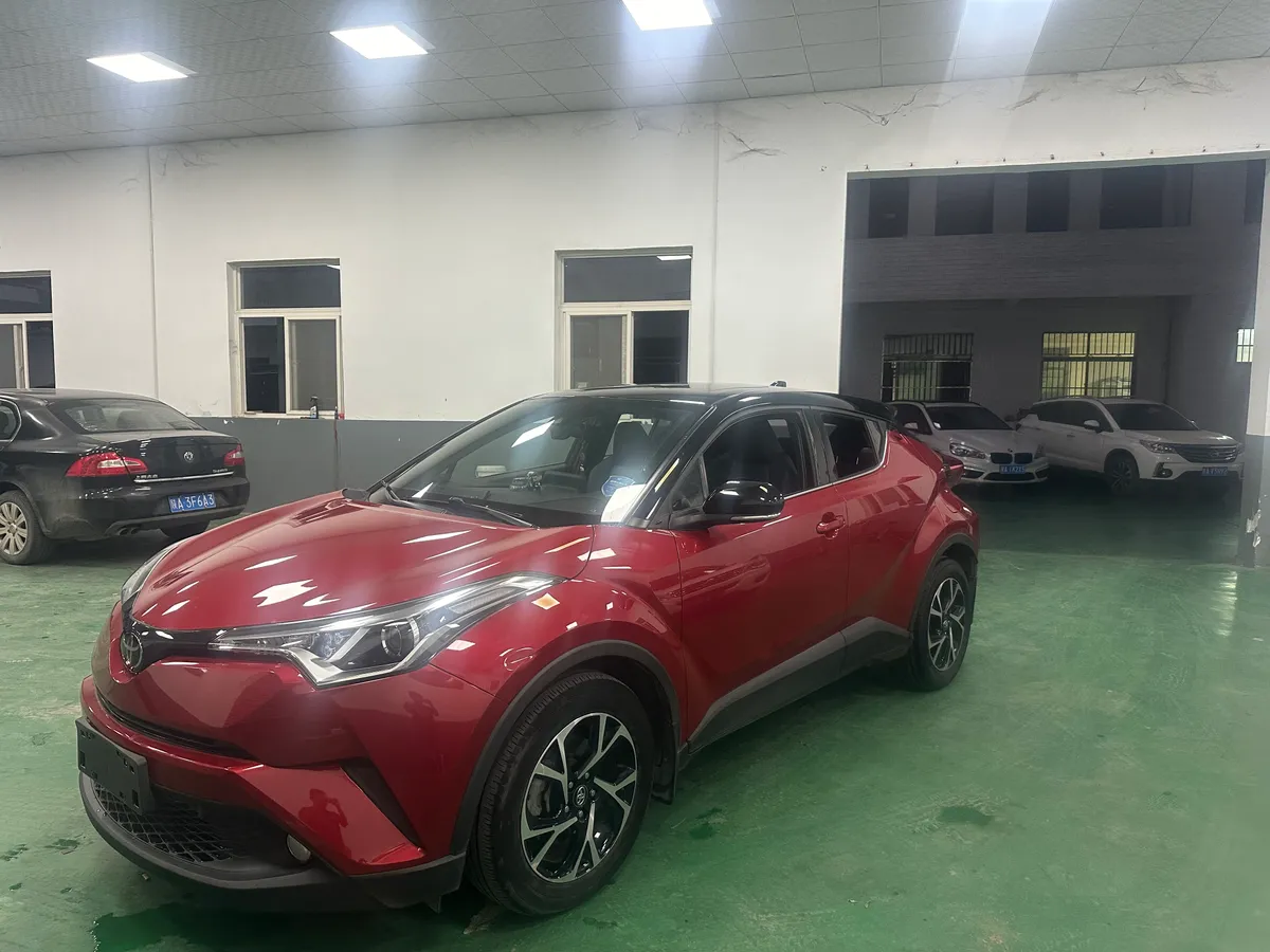 Toyota C-HR 2020 2.0L