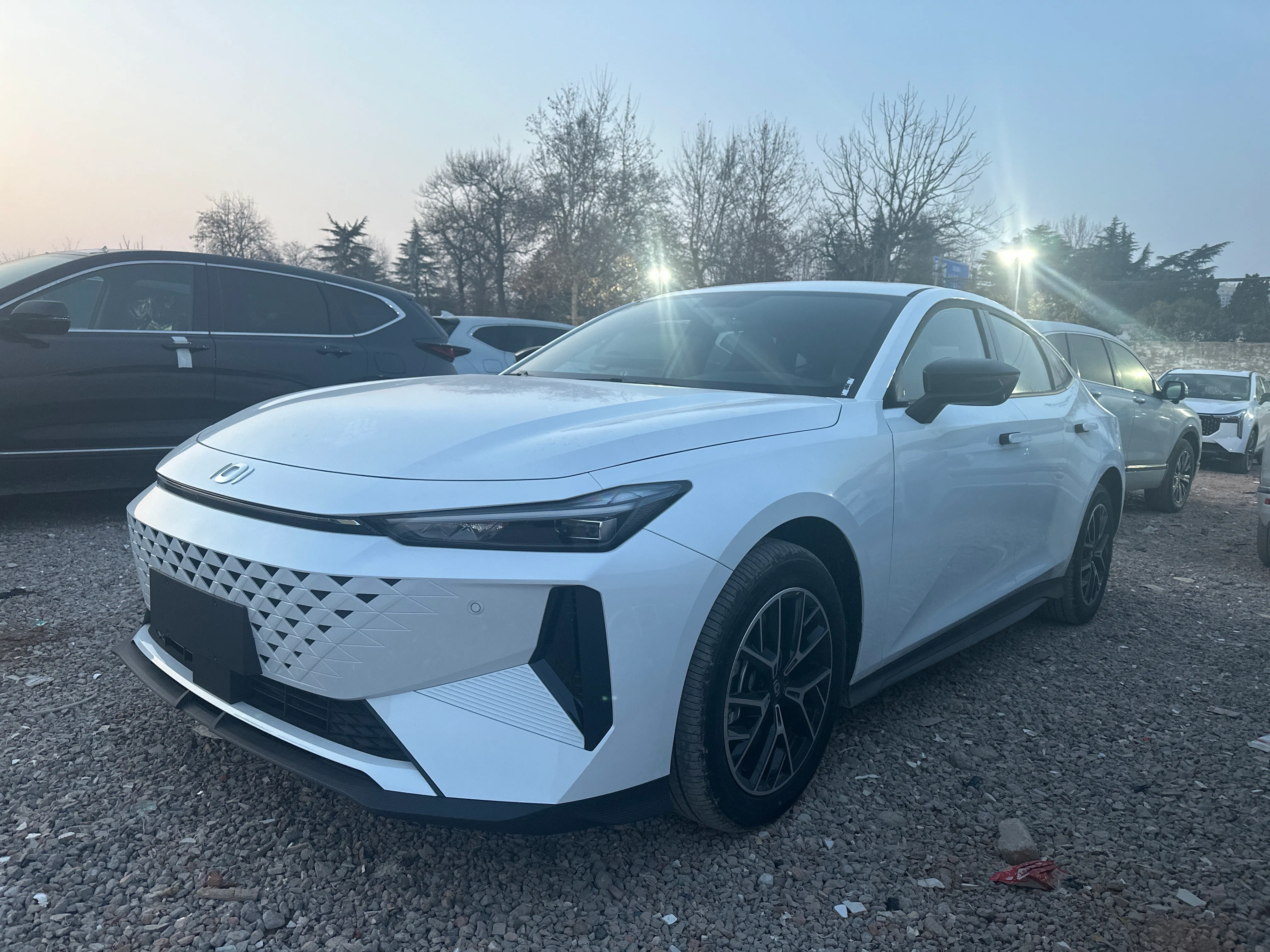 Changan UNI-V iDD 2023