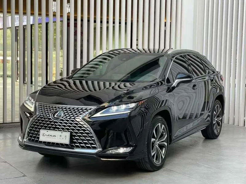 Lexus RX 2021