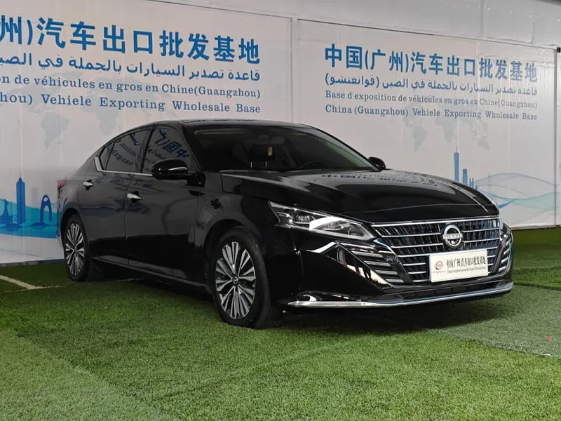 Nissan Teana 2022