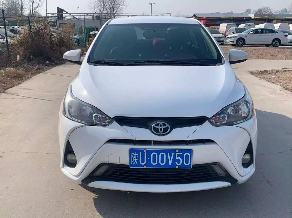 Toyota YARiS L 2017