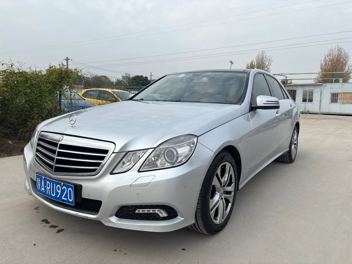 Mercedes-Benz E 2010