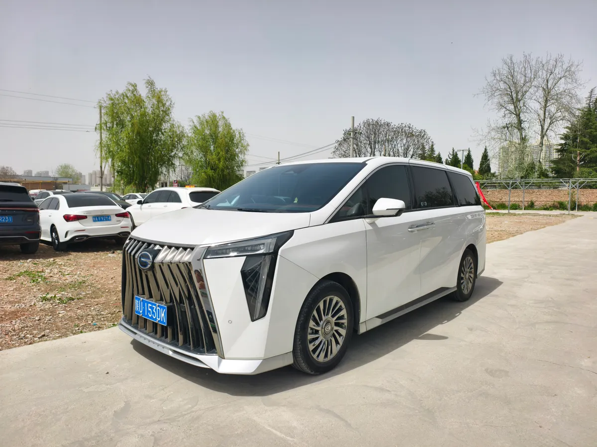 GAC Trumpchi M8 2021