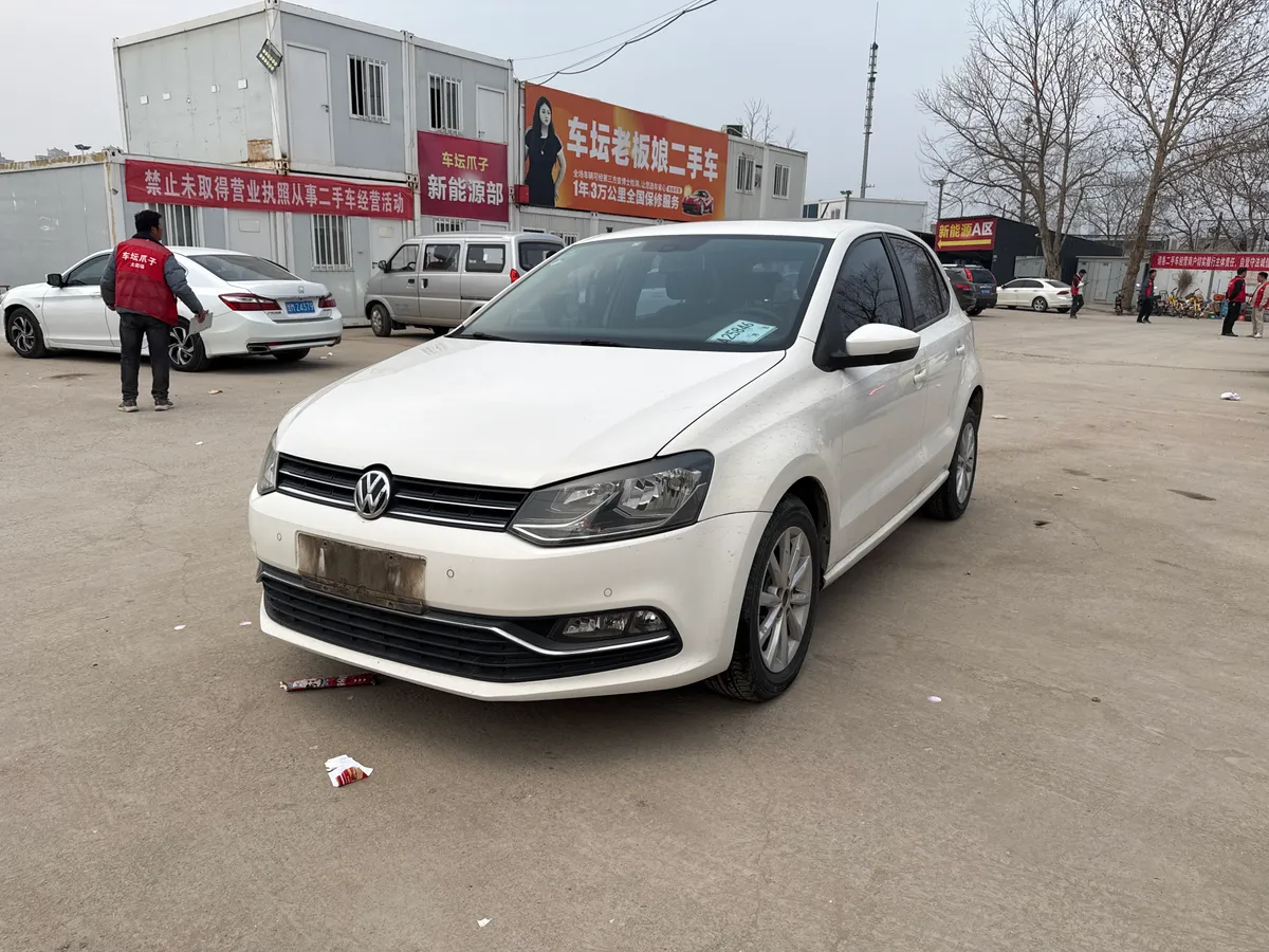 Volkswagen Polo 2014