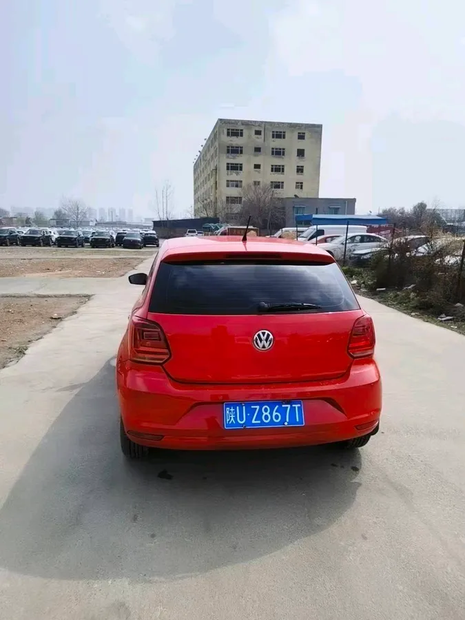 Volkswagen Polo 2016
