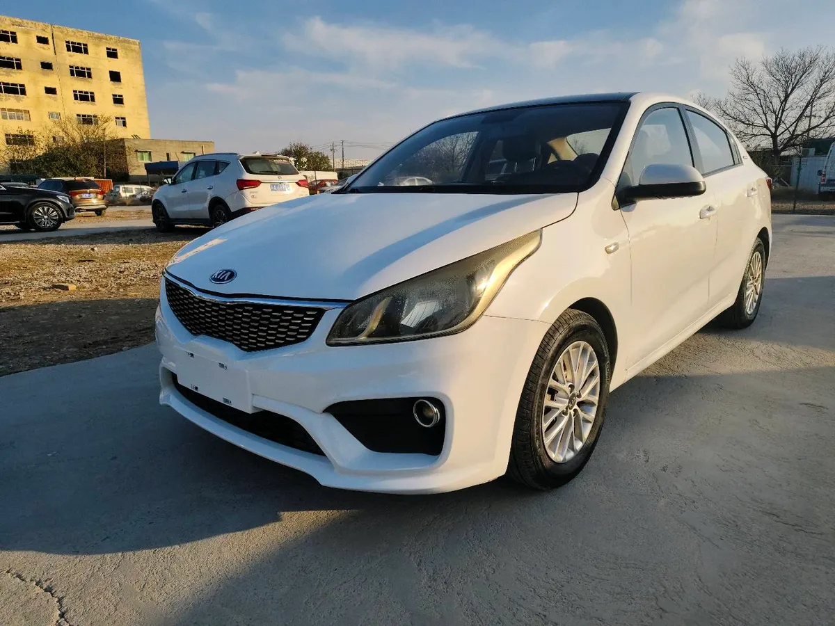 Kia K2 2017