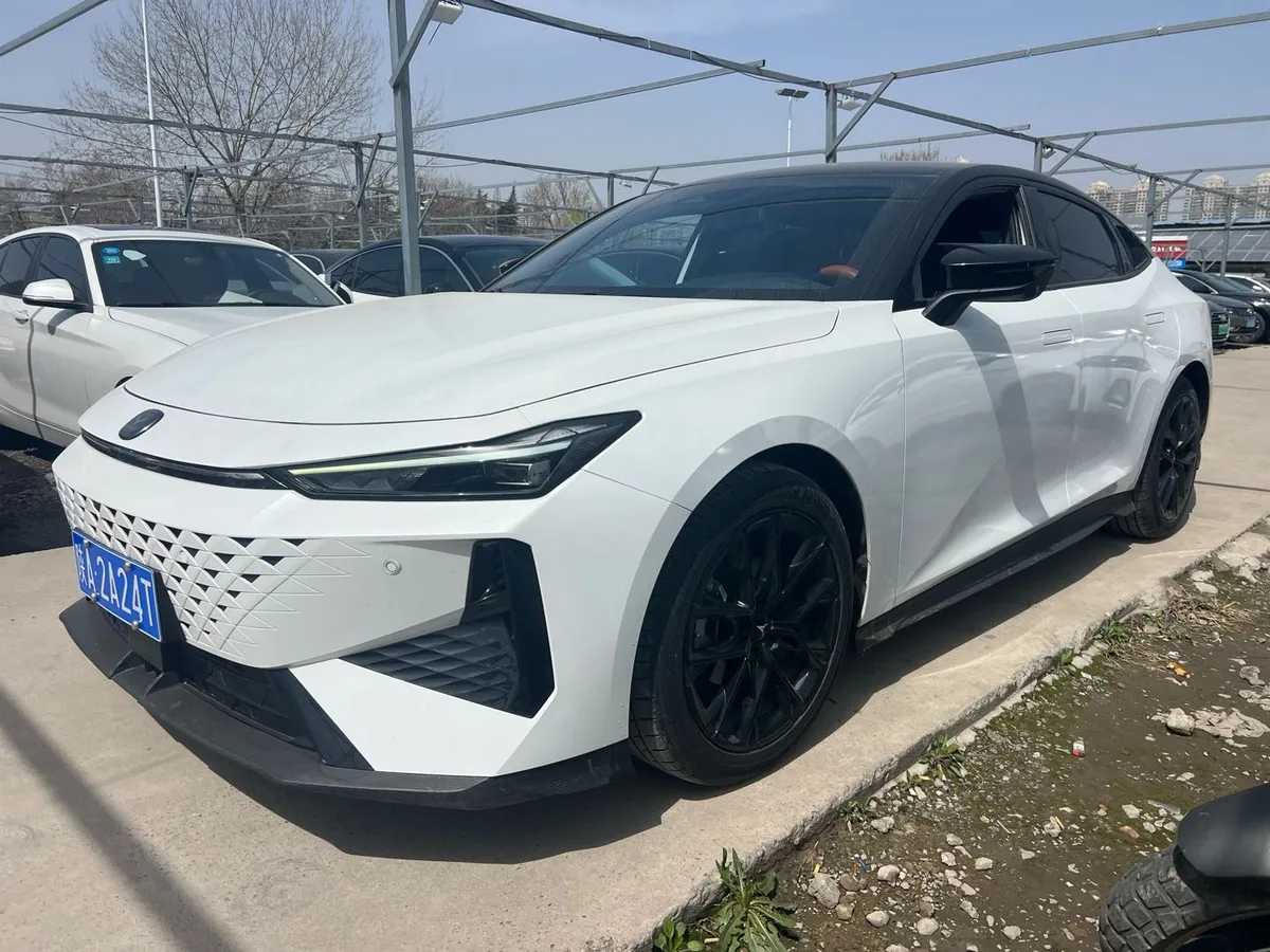 Changan UNI-V 2023