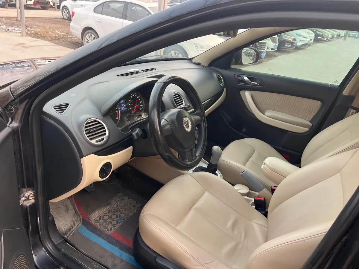 Volkswagen Passat 2011