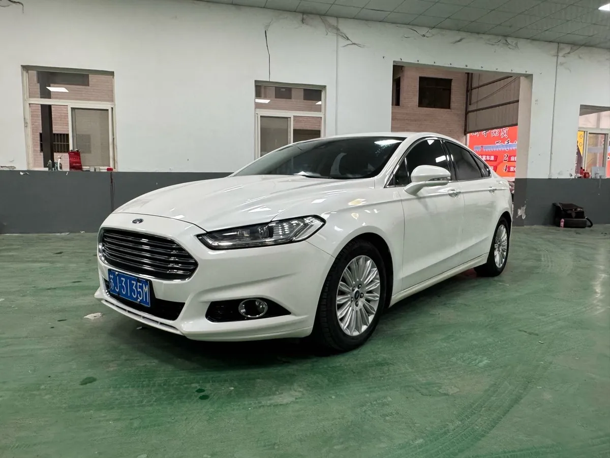 Ford Mondeo 2013