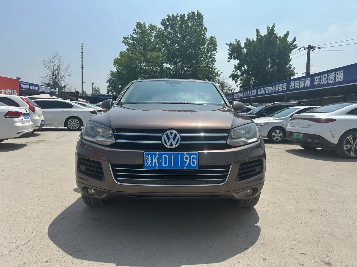 Volkswagen ( ) 2013 3.6L