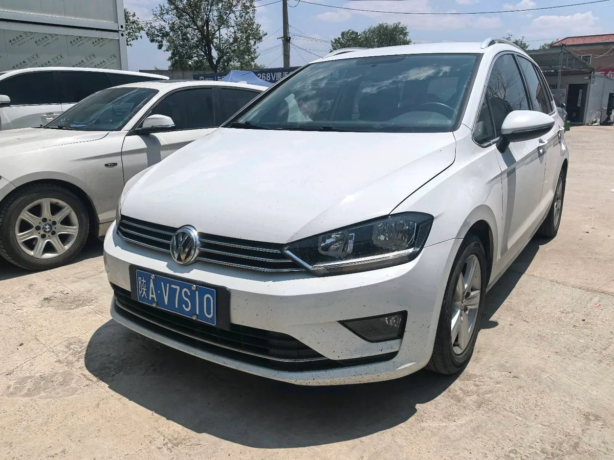 Volkswagen 2016 230TSI