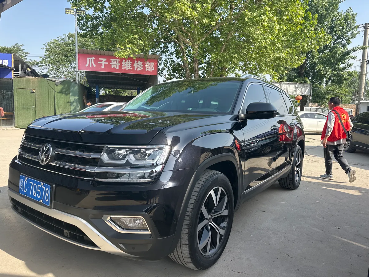 Volkswagen 2019 380TSI VI