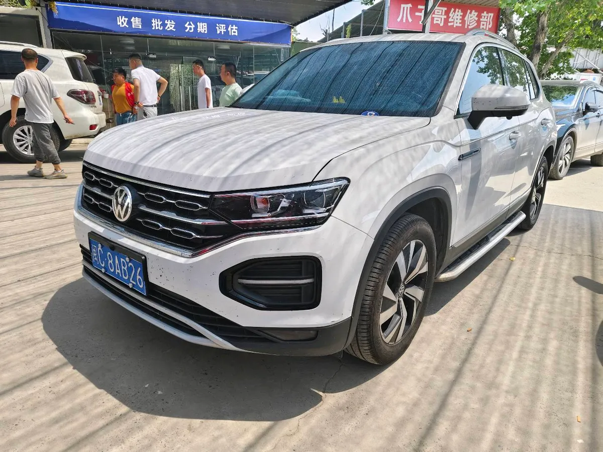 Volkswagen 2020 280TSI