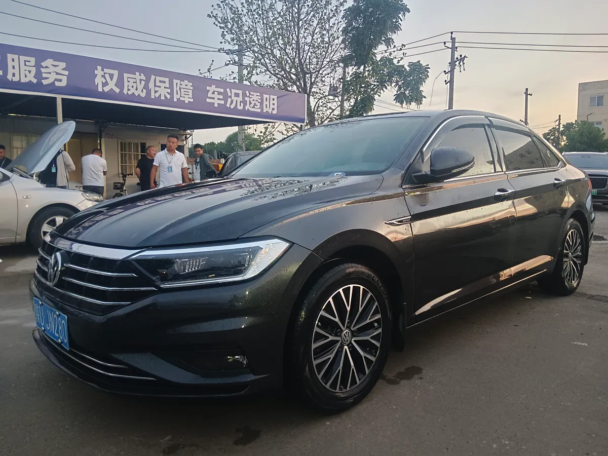 Volkswagen 2020 280TSI DSG R-Line VI