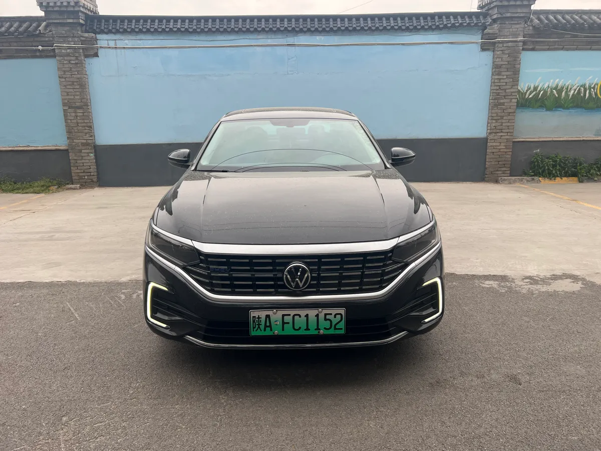 Volkswagen 2022 430PHEV ���