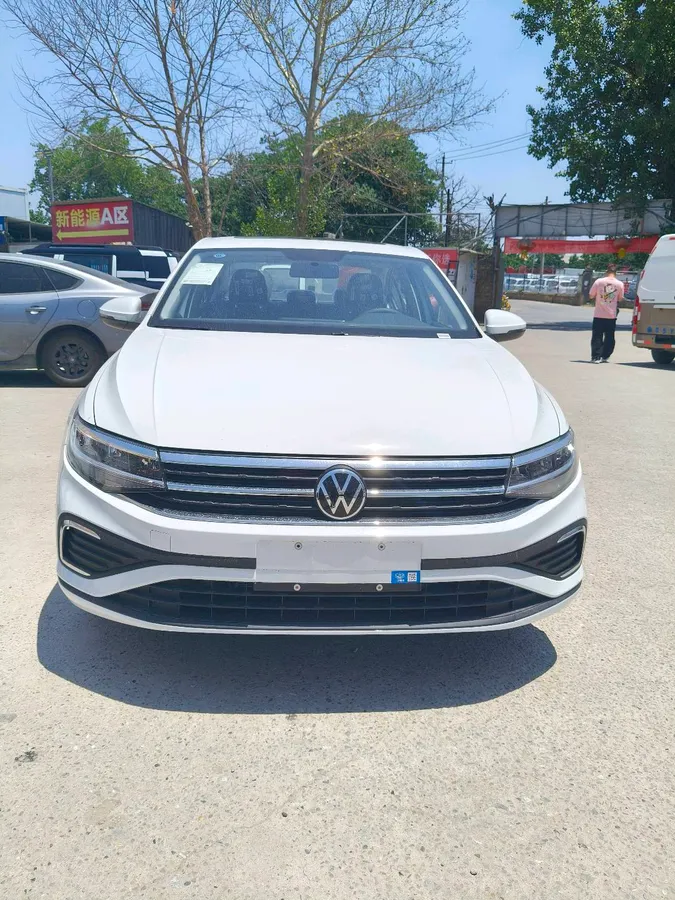 Volkswagen 2026 200TSI DSG