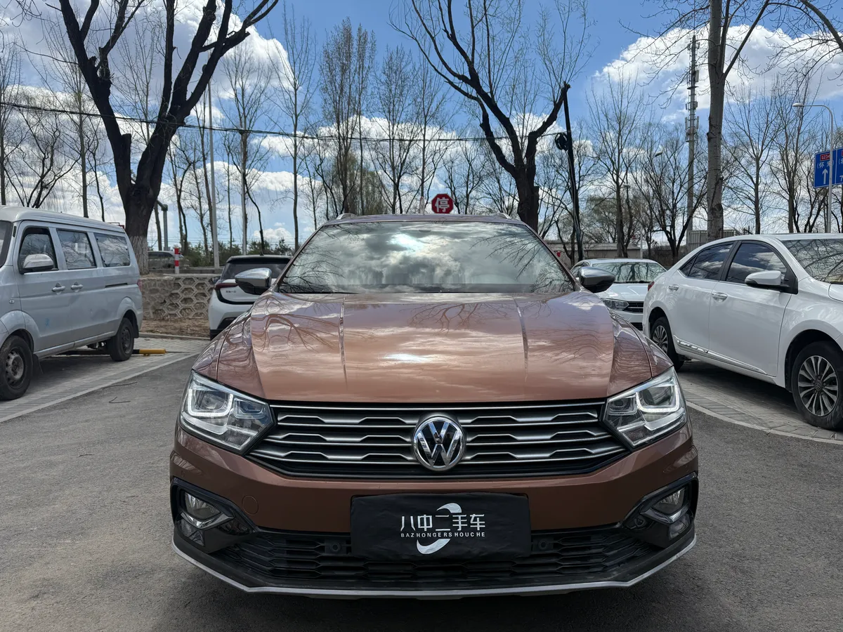Volkswagen C-TREK 2017 230TSI DSG
