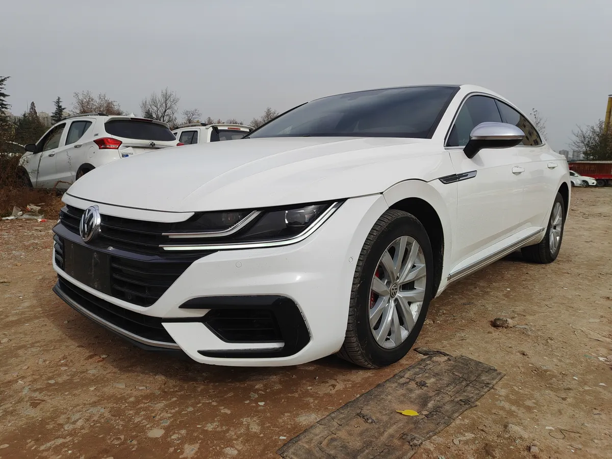 Volkswagen -CC 2019 330TSI V