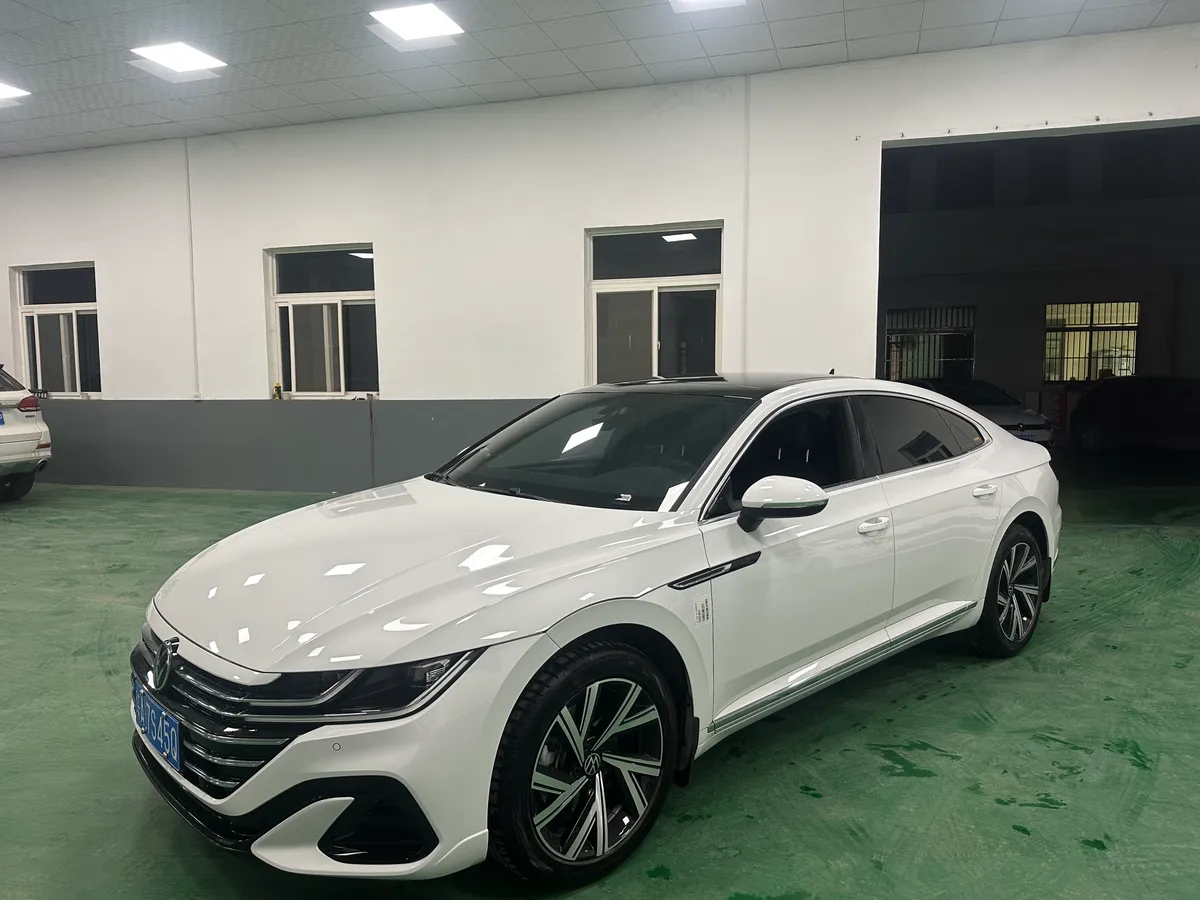 Volkswagen CC 2023 330TSI