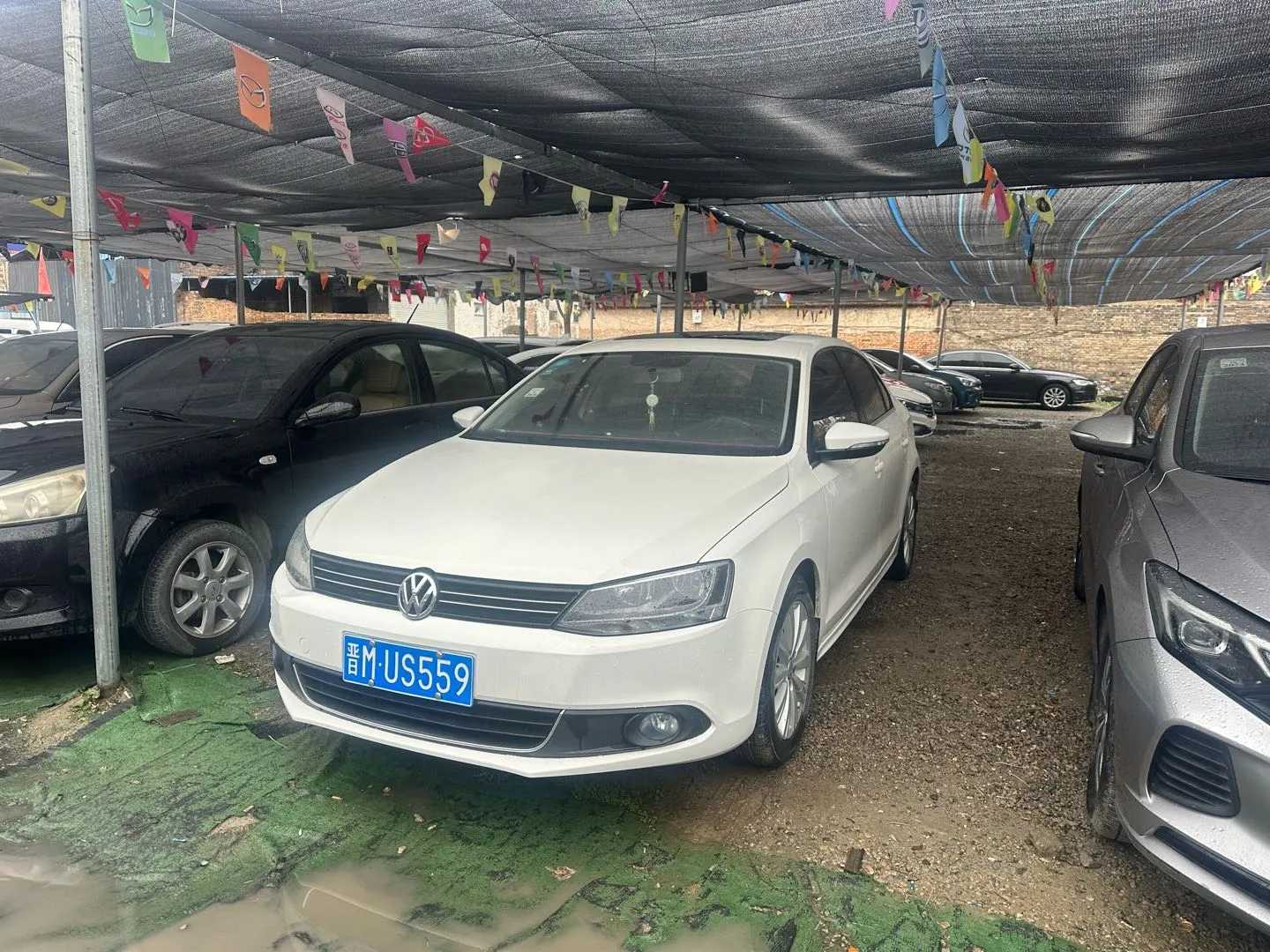 Volkswagen Sagitar 2014