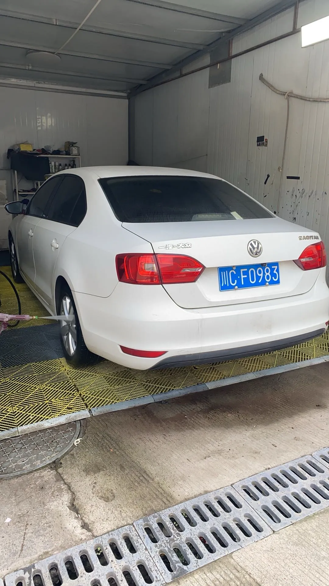 Volkswagen Sagitar 2014