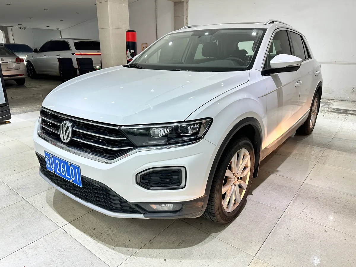 Volkswagen T-ROC 2019 230TSI DSG VI