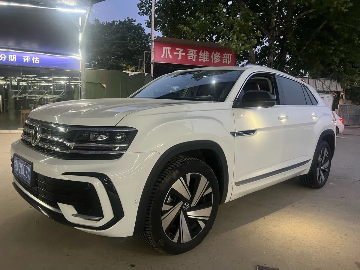 Volkswagen X 2022 380TSI